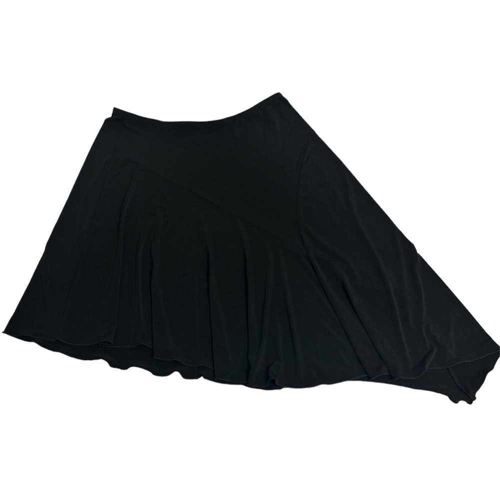 Tempted‎ Asymmetric Black